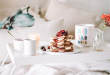 Crispy Salmon With Corn, Blackberry & Shishito Salad